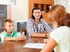 A szociális asszisztens tanfolyam elvégzése után segítséget nyújthatsz és tanácsokat adhatsz hátrányos helyzetű családoknak.
